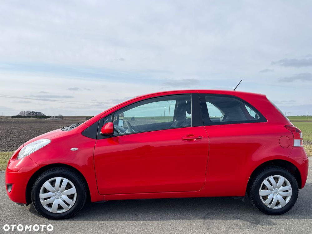 Toyota Yaris 1.0 Luna EU5 - 9