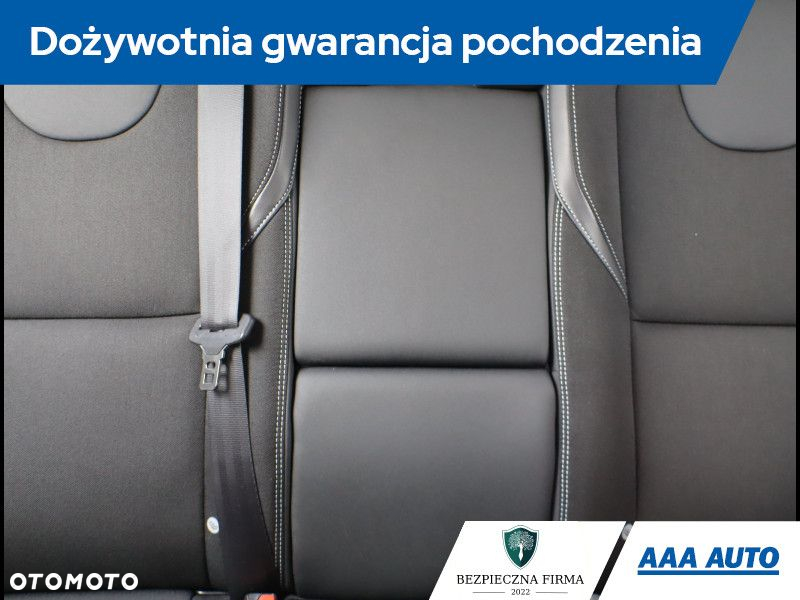 Volvo V40 - 11