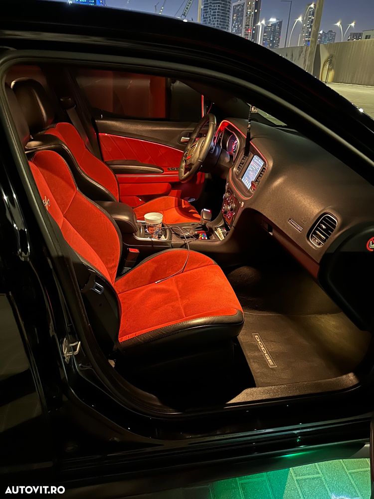 Dodge Charger Automatik R/T Scat Pack - 8