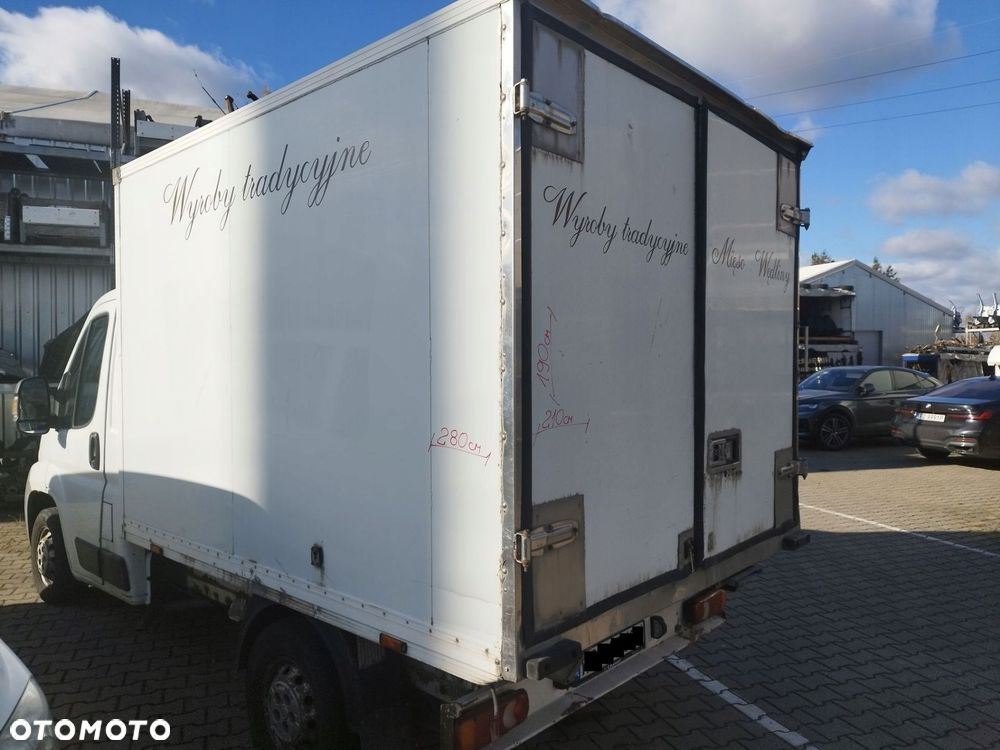KONTENER IZOTERMA CHLODNIA THERMO KING C100 12V 280CM X 210CM X 190CM - 2