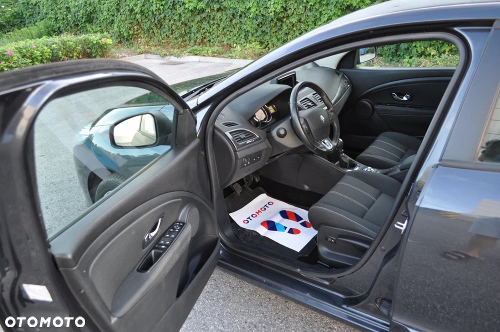 Renault Megane - 11