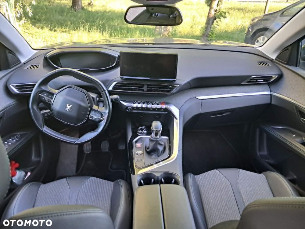 Peugeot 3008 1.5 BlueHDi Allure Pack S&S - 9