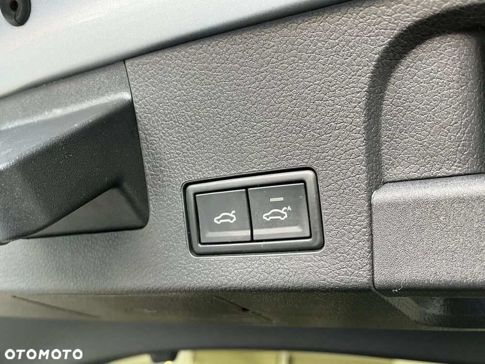 Volkswagen Arteon 2.0 TSI R-Line DSG - 12