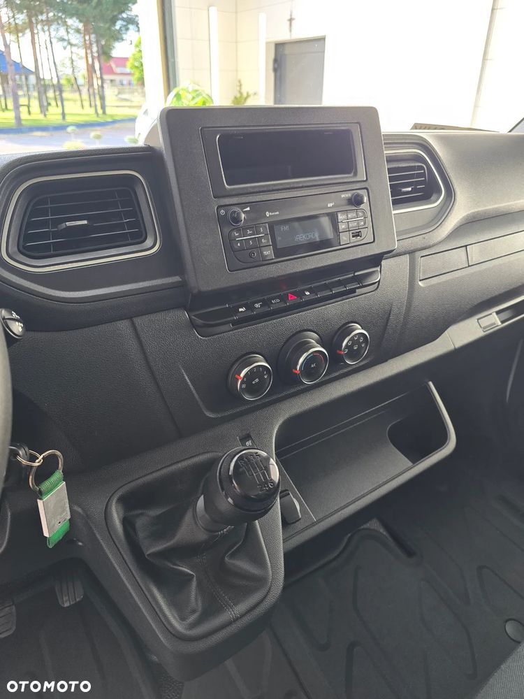 Renault MASTER IGLOOCAR -30*C +25*C ZANOTTI Z350 ŁADOWNOŚĆ 720Kg WZMOCNIONE TYLNE ZWIESZENIE 69 TYŚ Km SERWIS DO OSTATNIEGO Km ASO RENO NA GWARANCJI  BOGATA OPCJA WYPOSAŻENIA FOTEL KIEROWCY PNEŁMATYCZNY TEMPOMAT KLIMA HALOGENY KAMERA COFANIA SALON PL STAN NOWY NOWY NOWY - 32