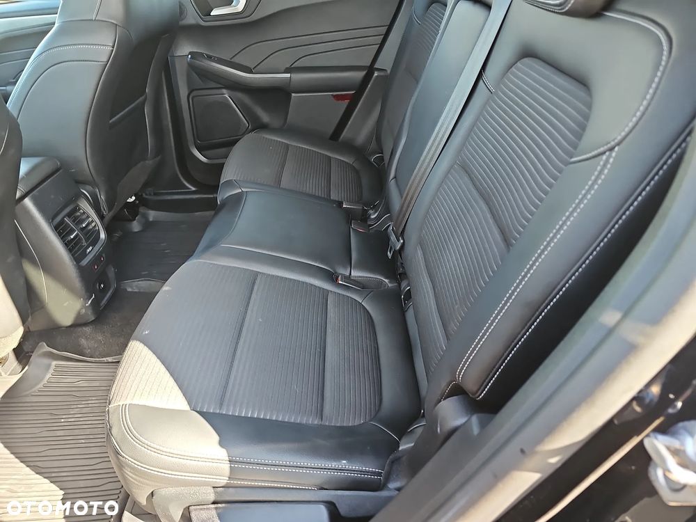 Ford Kuga 2.5 FHEV FWD Titanium X - 13