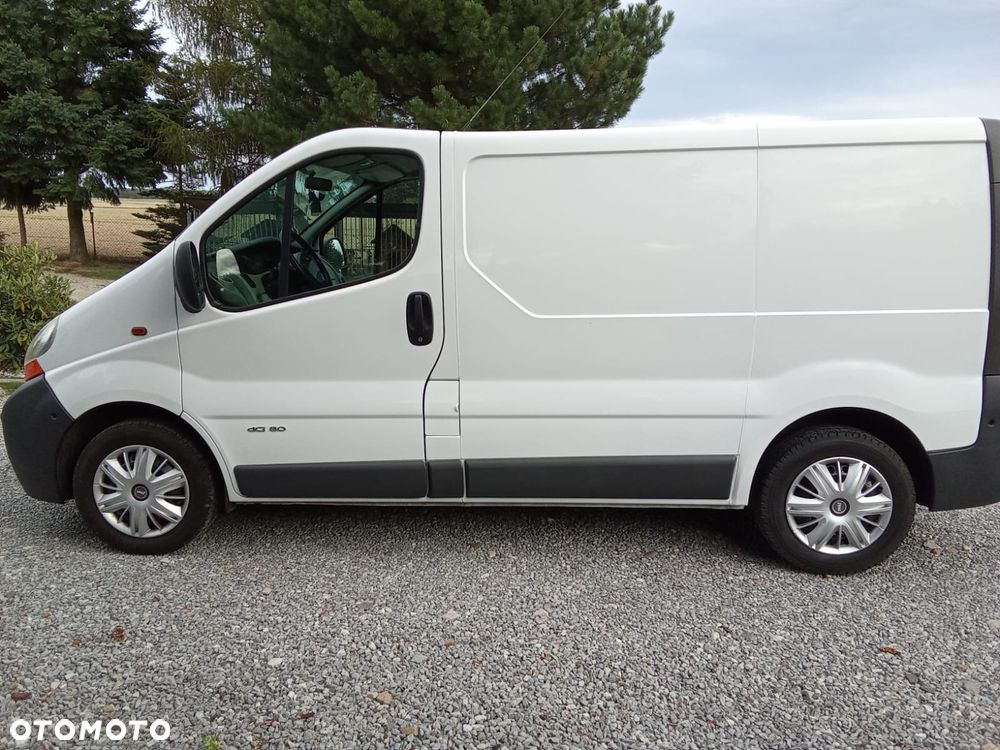 Renault Trafic - 7