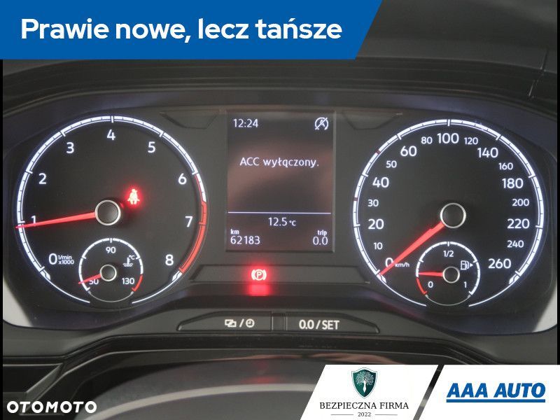 Volkswagen Polo - 12