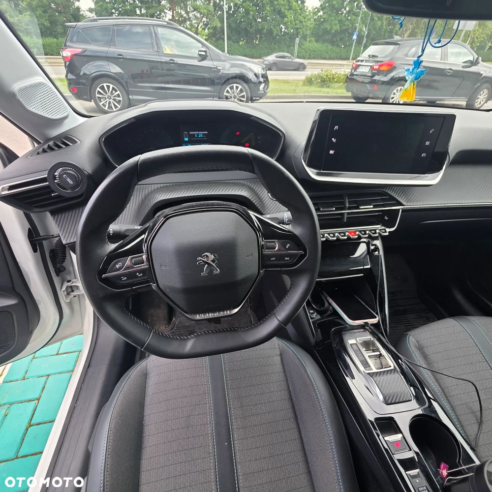 Peugeot 208 50kWh Active - 4