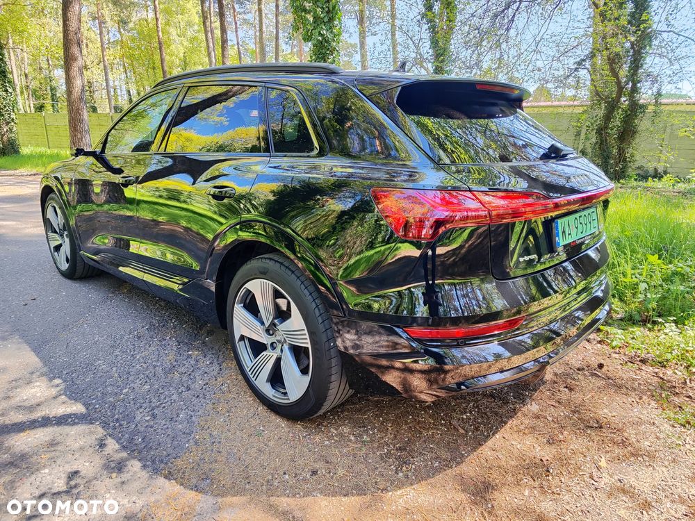 Audi e-tron 50 Quattro S Line - 5