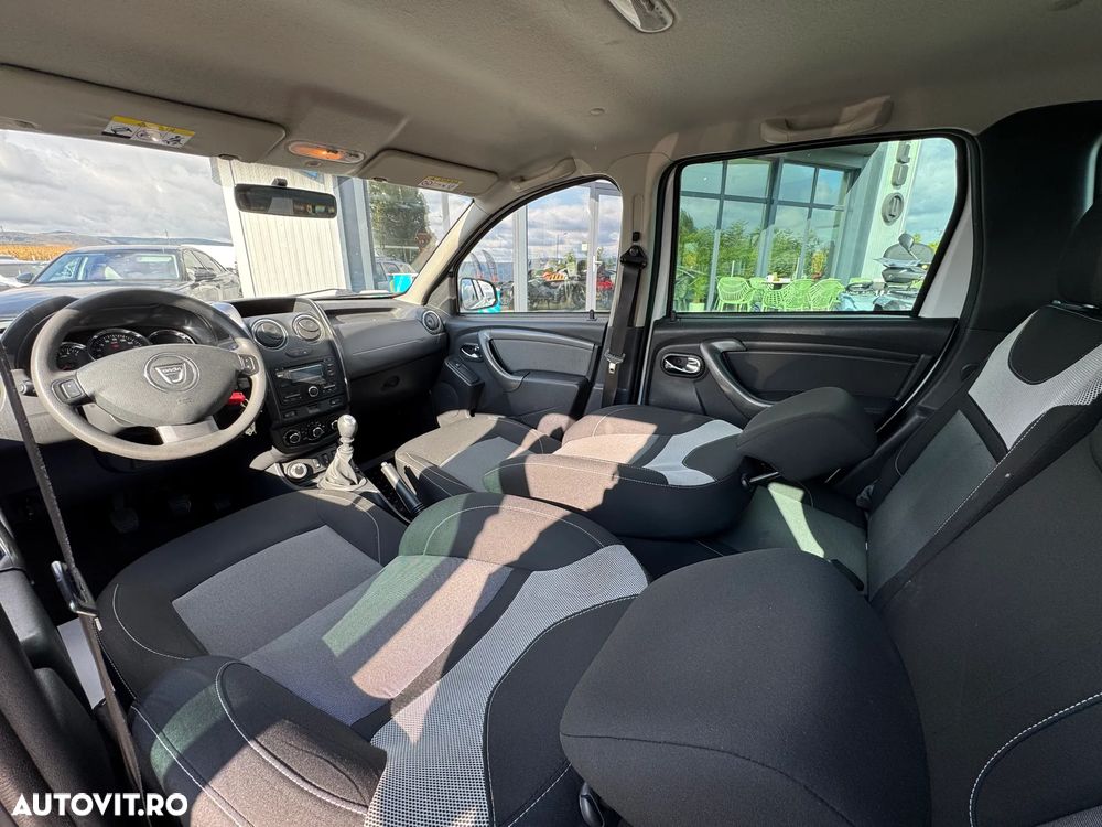 Dacia Duster 1.5 dCi 4WD Essential - 18
