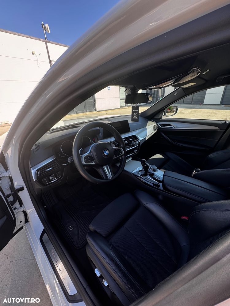 BMW Seria 5 530i xDrive Aut. Sport Line - 12