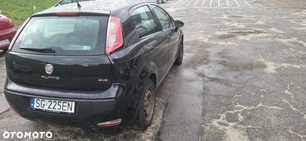 Fiat Punto Evo 1.4 8V Estiva Blue&Me Euro5 - 10