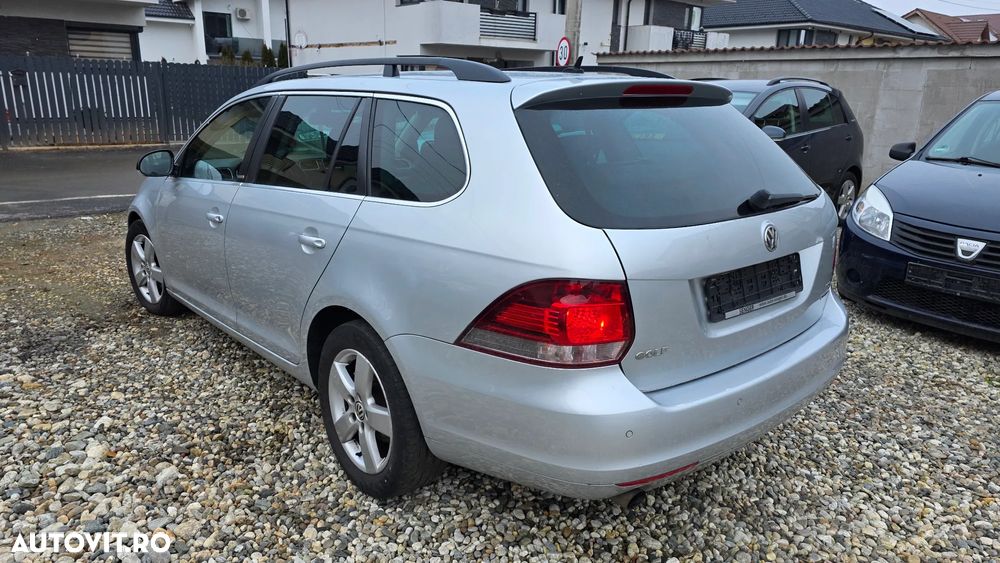 Volkswagen Golf 1.6 TDI BlueMotion Technology Comfortline - 4