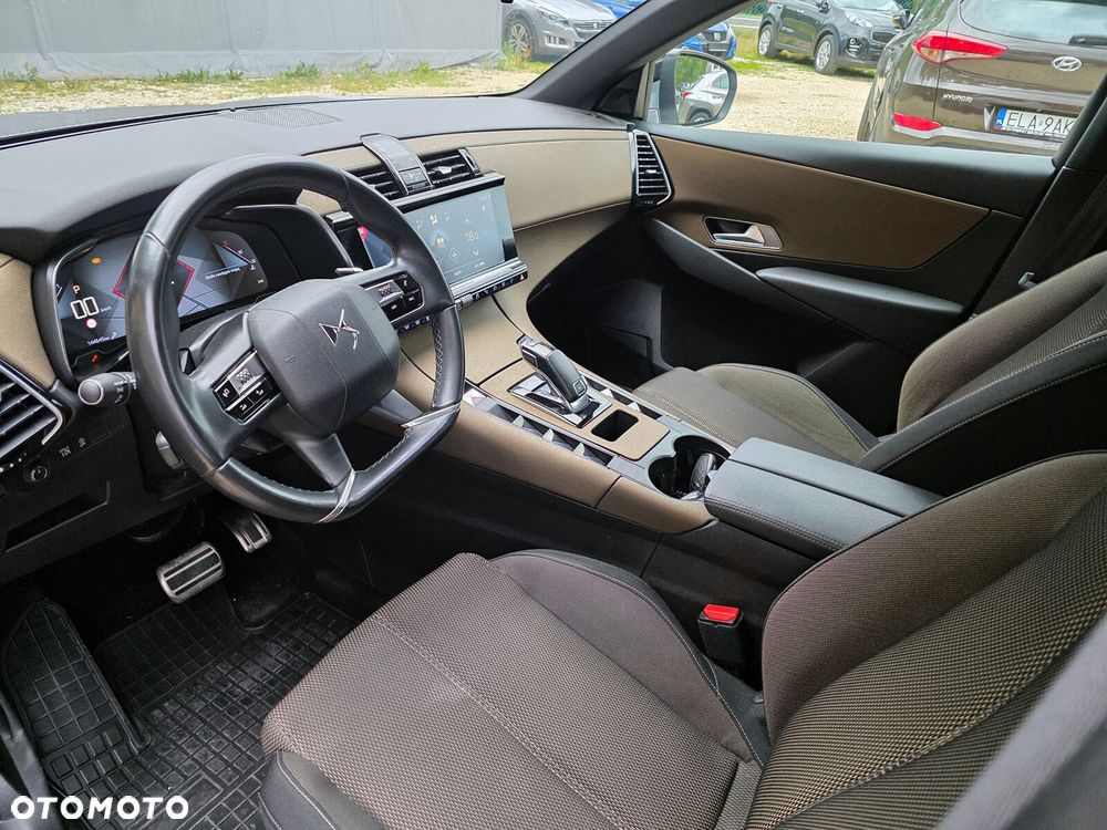 DS Automobiles DS 7 Crossback - 10