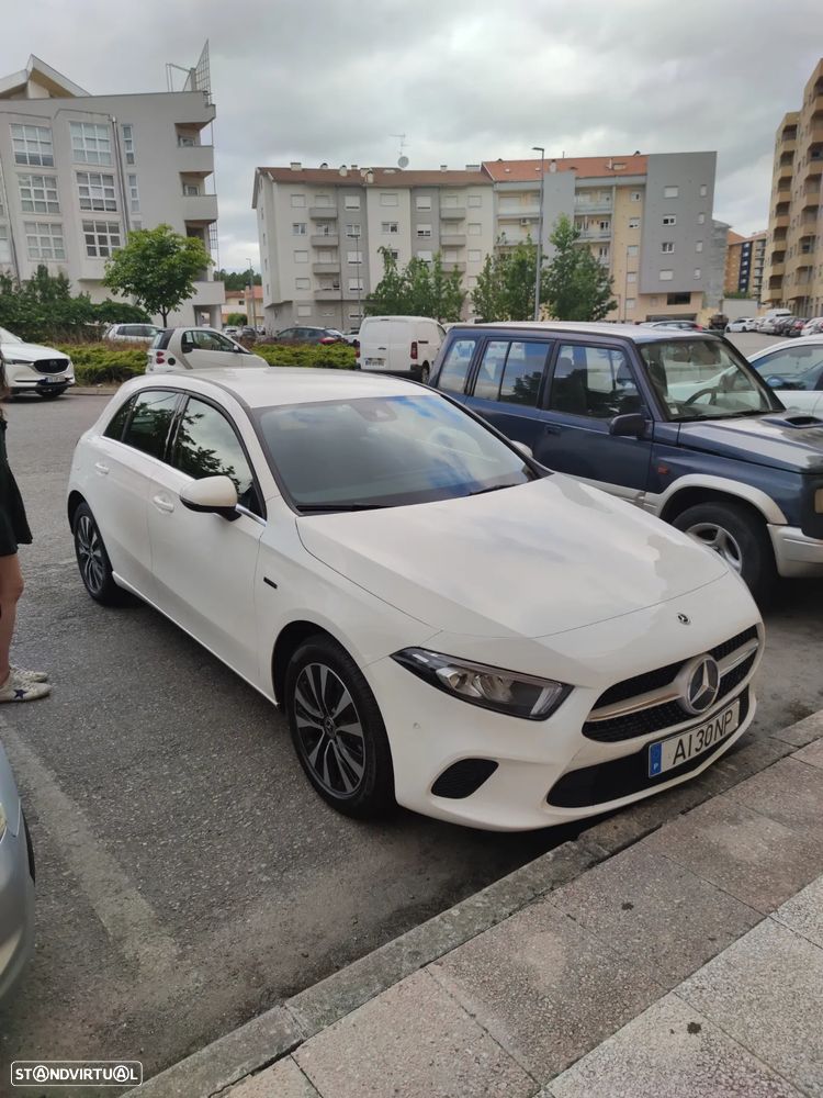 Mercedes-Benz A 250 e Progressive - 9