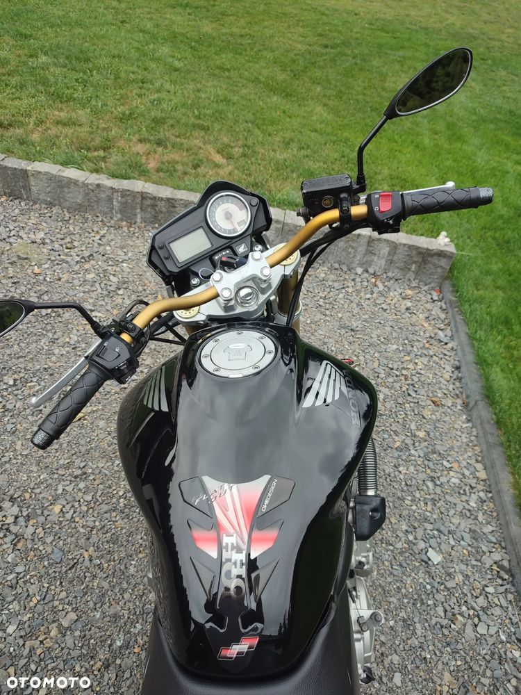 Honda CB - 4