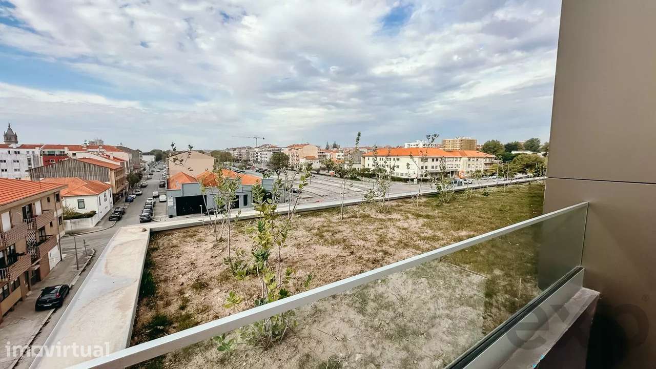 T3 RECUADO COM TERRAÇO EM CONDOMINIO PRIVADO ESPINHO - Grande imagem: 4/25