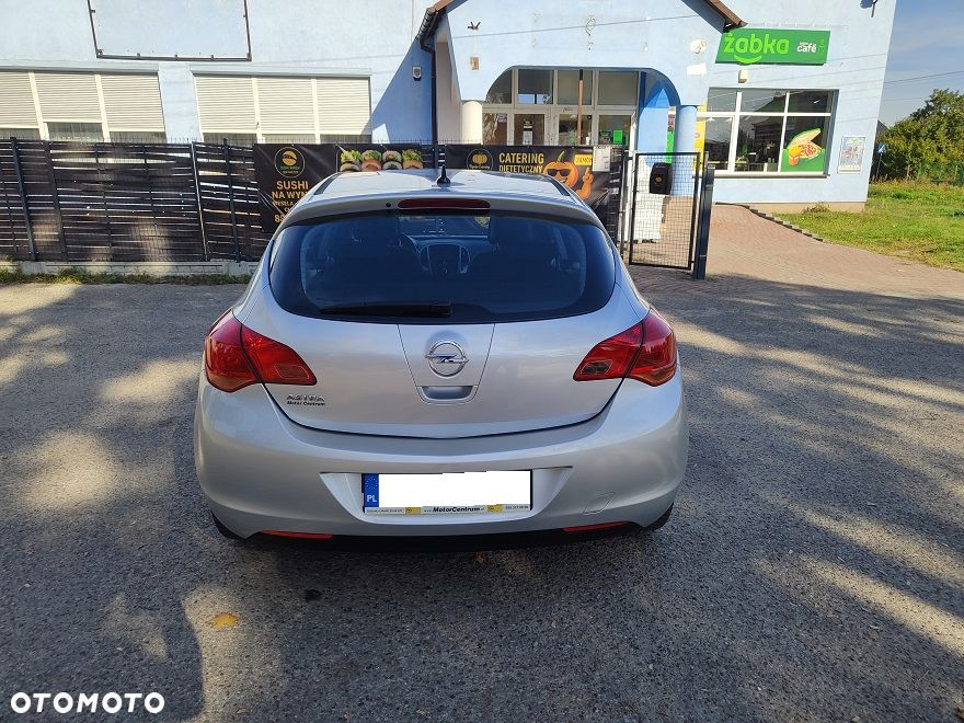 Opel Astra - 29