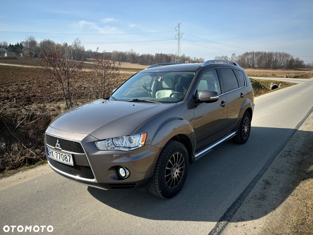 Mitsubishi Outlander 2.0 DID Instyle - 6