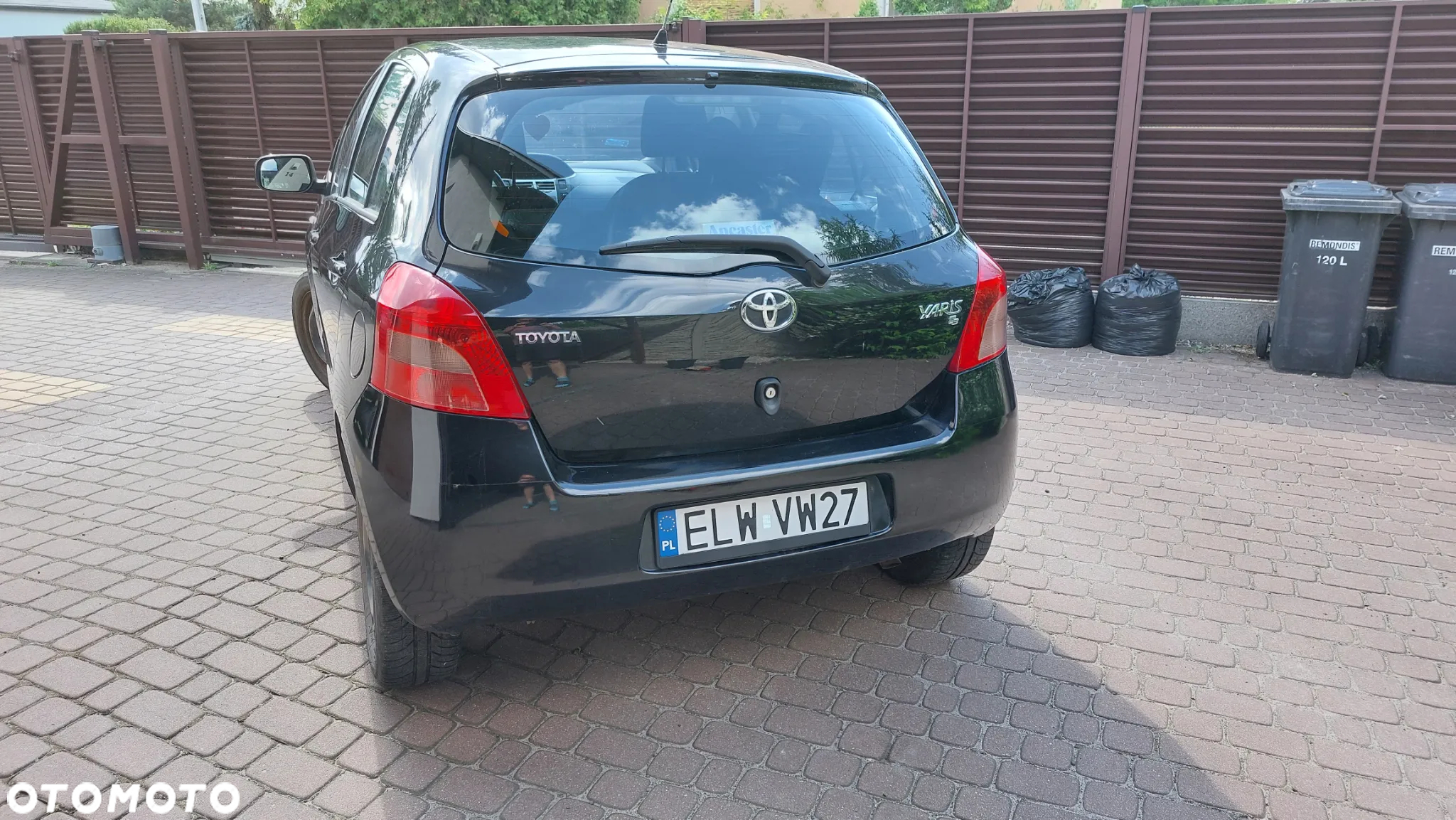 Toyota Yaris 1.3 Terra - 3