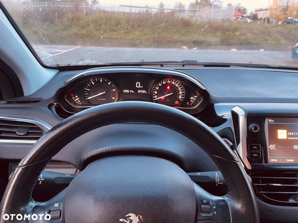 Peugeot 2008 2019 photo 4