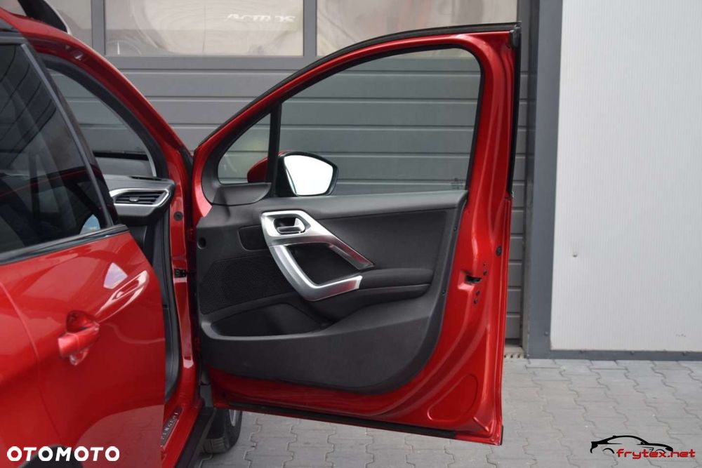 Peugeot 2008 - 22
