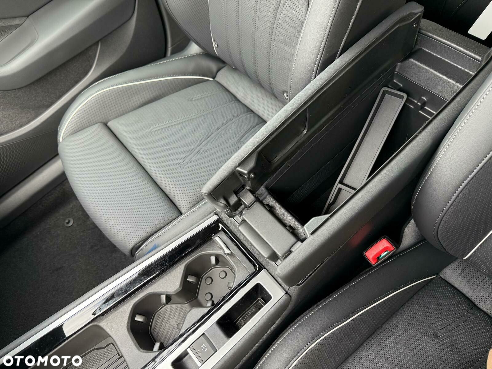 Volkswagen Passat - 20