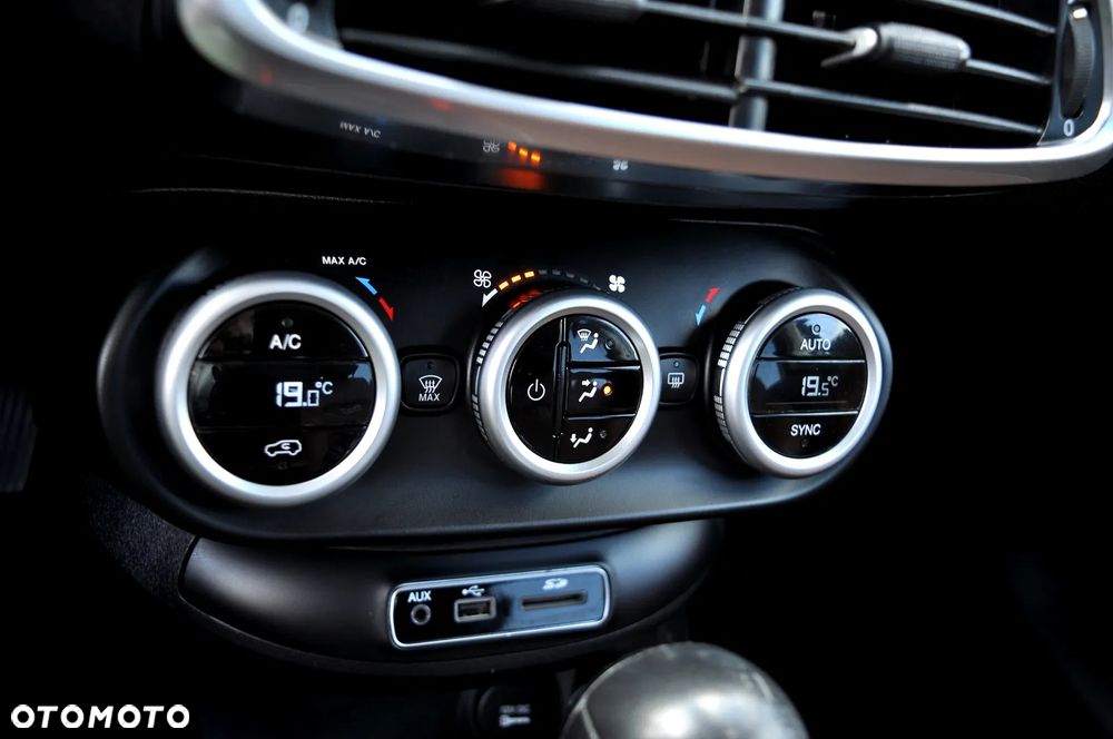 Fiat 500X 1.4 Multiair Automatik 4x4 S&S S-Design Cross Look - 33