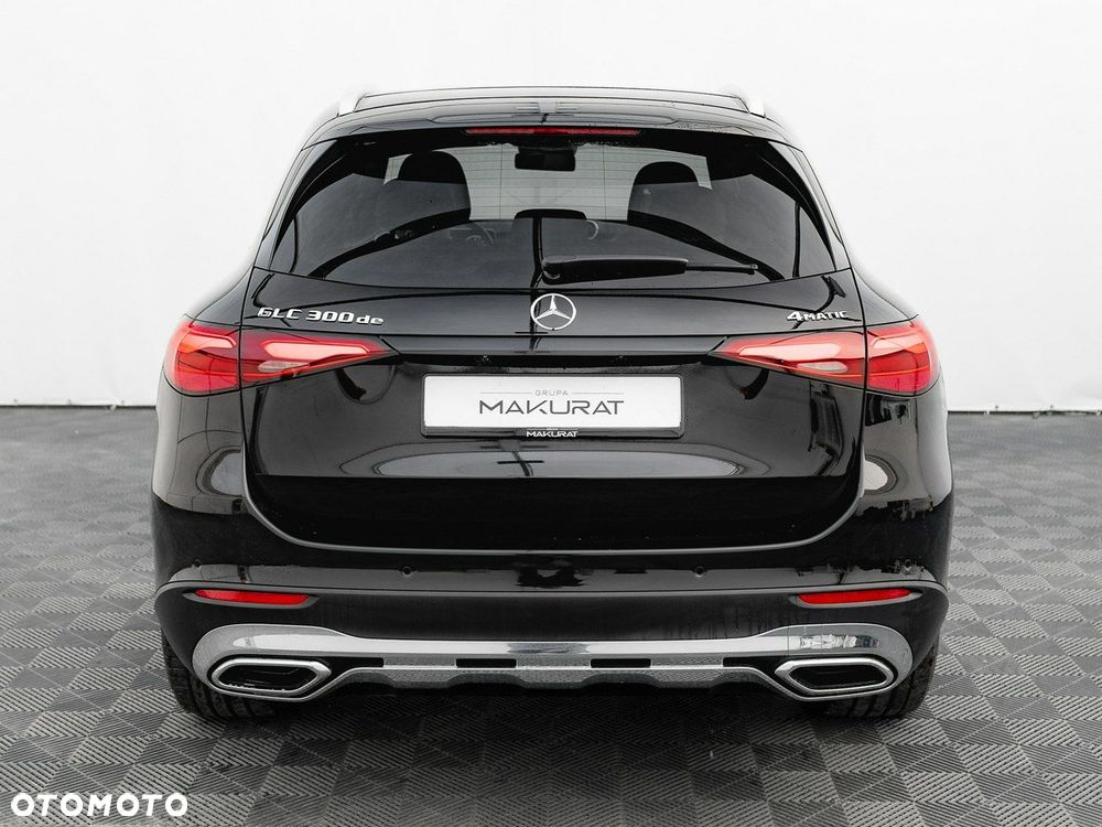 Mercedes-Benz GLC - 10