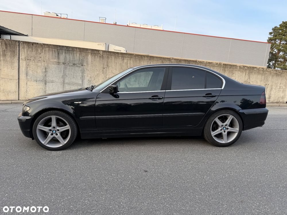 BMW Seria 3 325i - 10