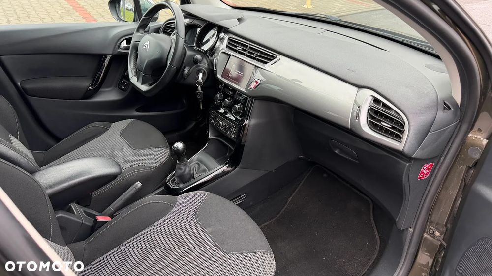 Citroën C3 e-HDi 90 FAP Exclusive - 15