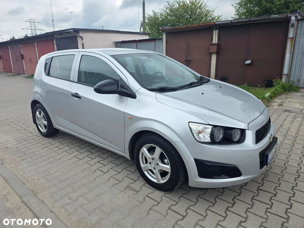 Chevrolet Aveo 1.2 LS - 36