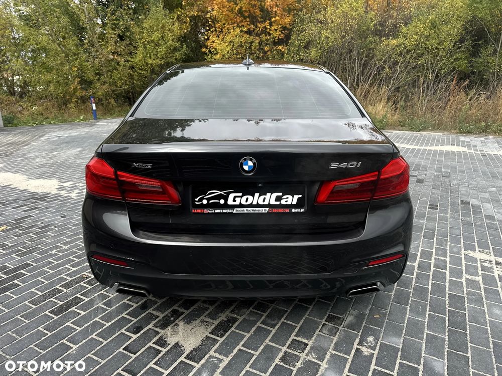 BMW Seria 5 540i xDrive Luxury Line - 6