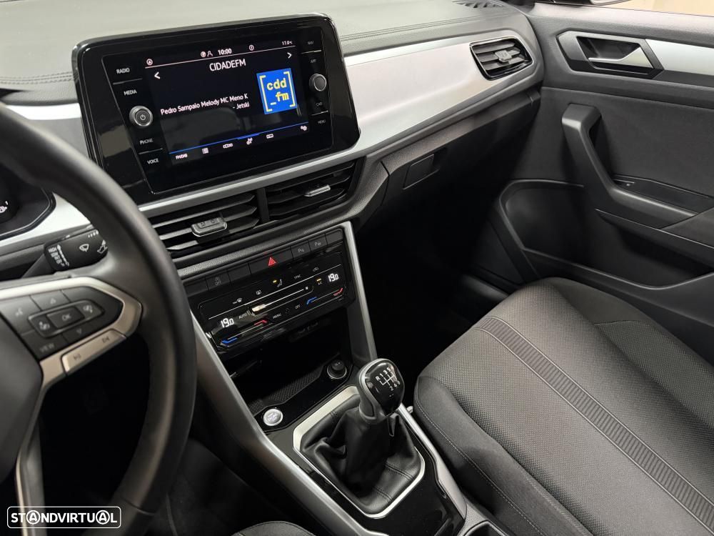 VW T-Roc 1.0 TSI Urban - 12