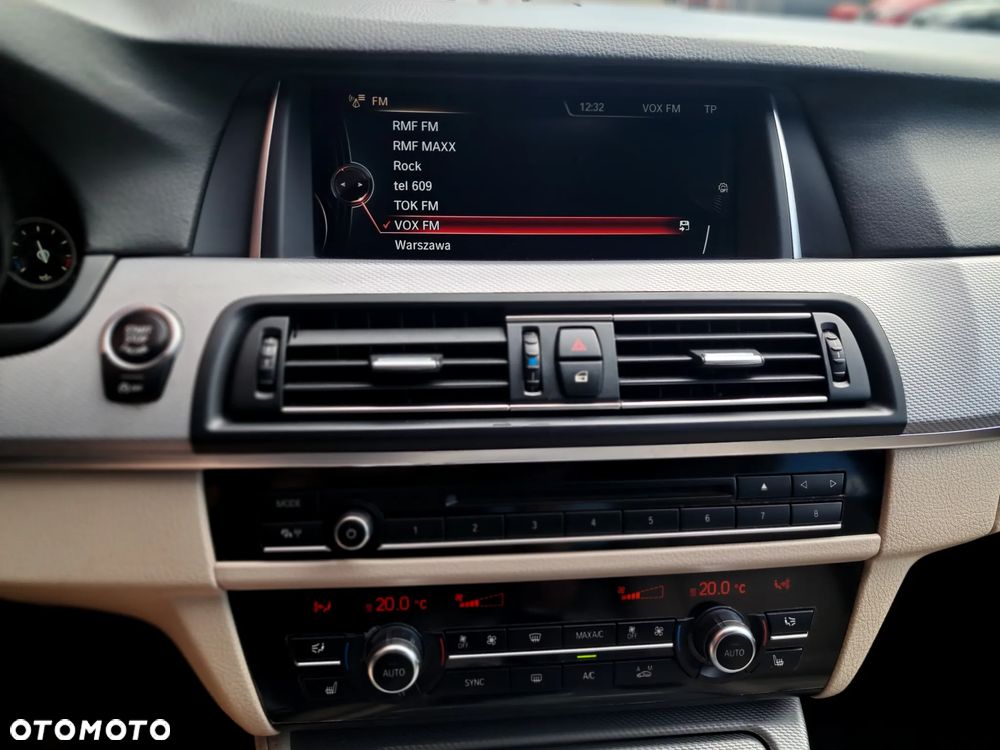 BMW Seria 5 520d xDrive M Sport sport - 13