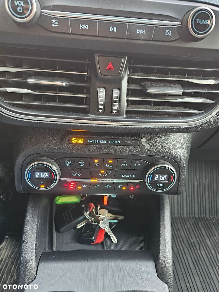Ford Focus SW - 31