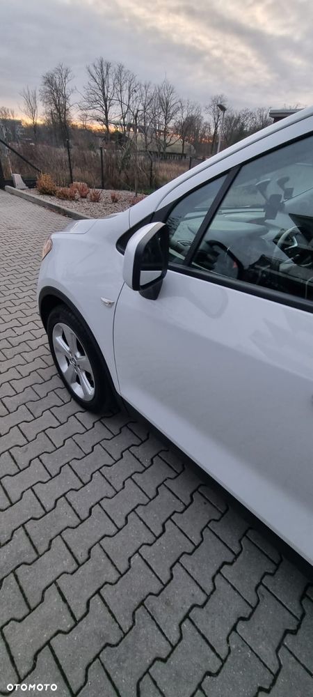 Opel Mokka 1.6 Essentia S&S - 11