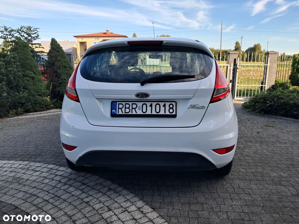 Ford Fiesta 1.25 Ambiente - 6