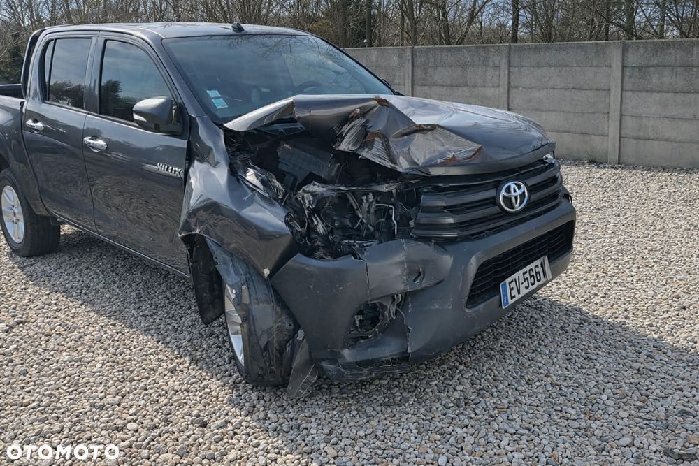 Toyota Hilux 4x4 Double Cab Duty Comfort - 3