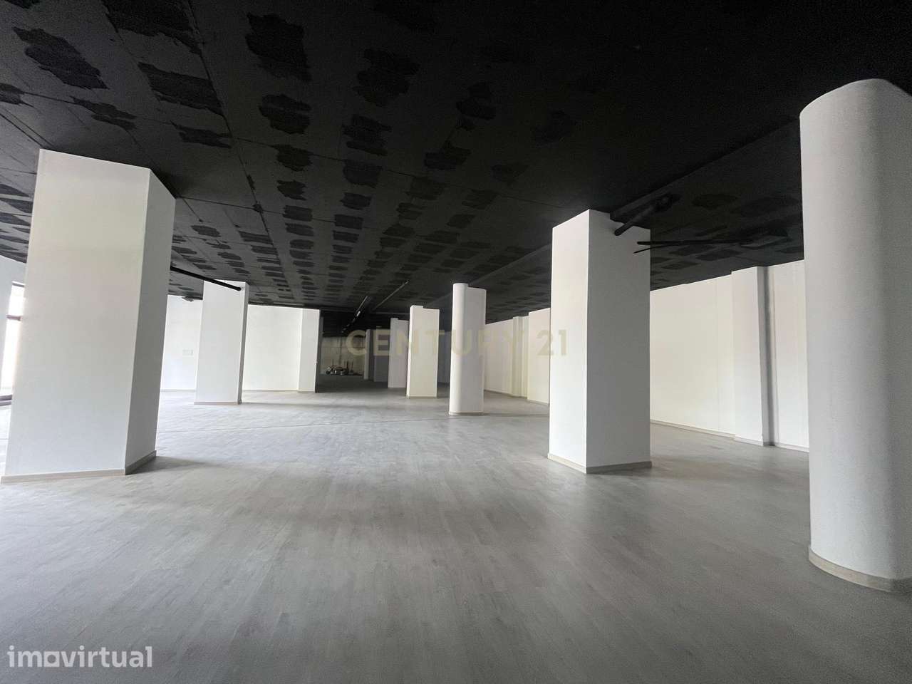 ARRENDA-SE | Espaço Comercial / Serviços em Barcarena – Oeiras - Grande imagem: 5/10