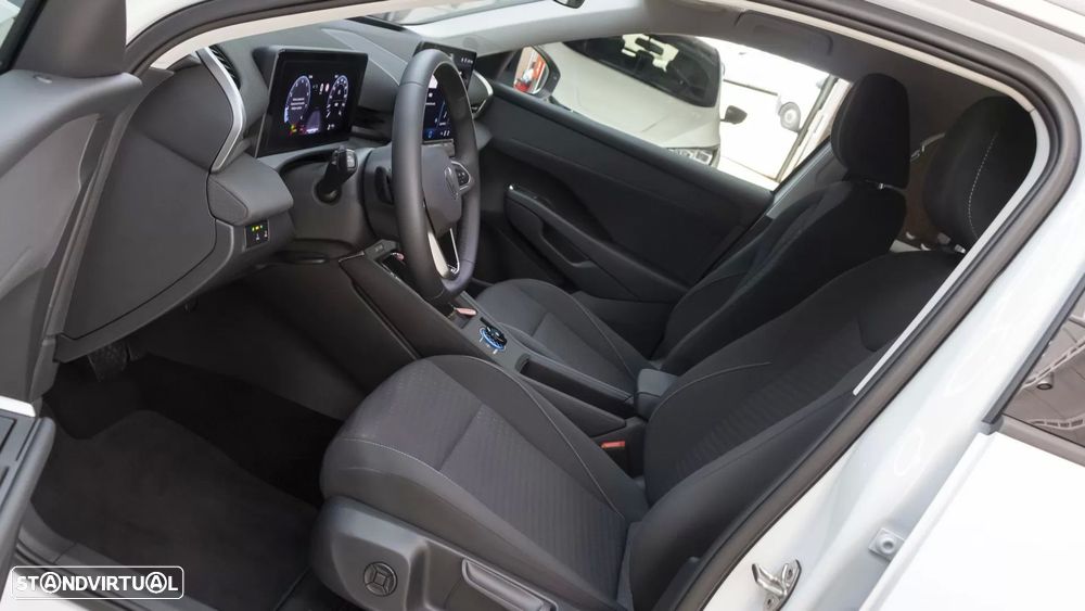 VW T-Roc 1.5 eTSI Life DSG - 16