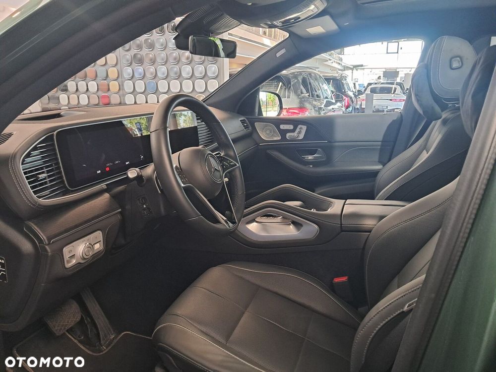 Mercedes-Benz GLE - 40