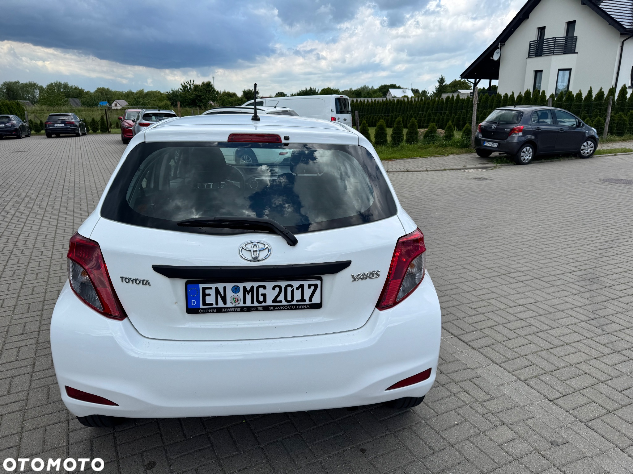 Toyota Yaris 1.33 Luna - 8