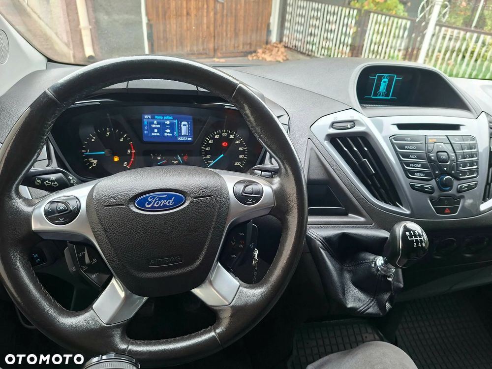 Ford TRANSIT CUSTOM SPORT - 23