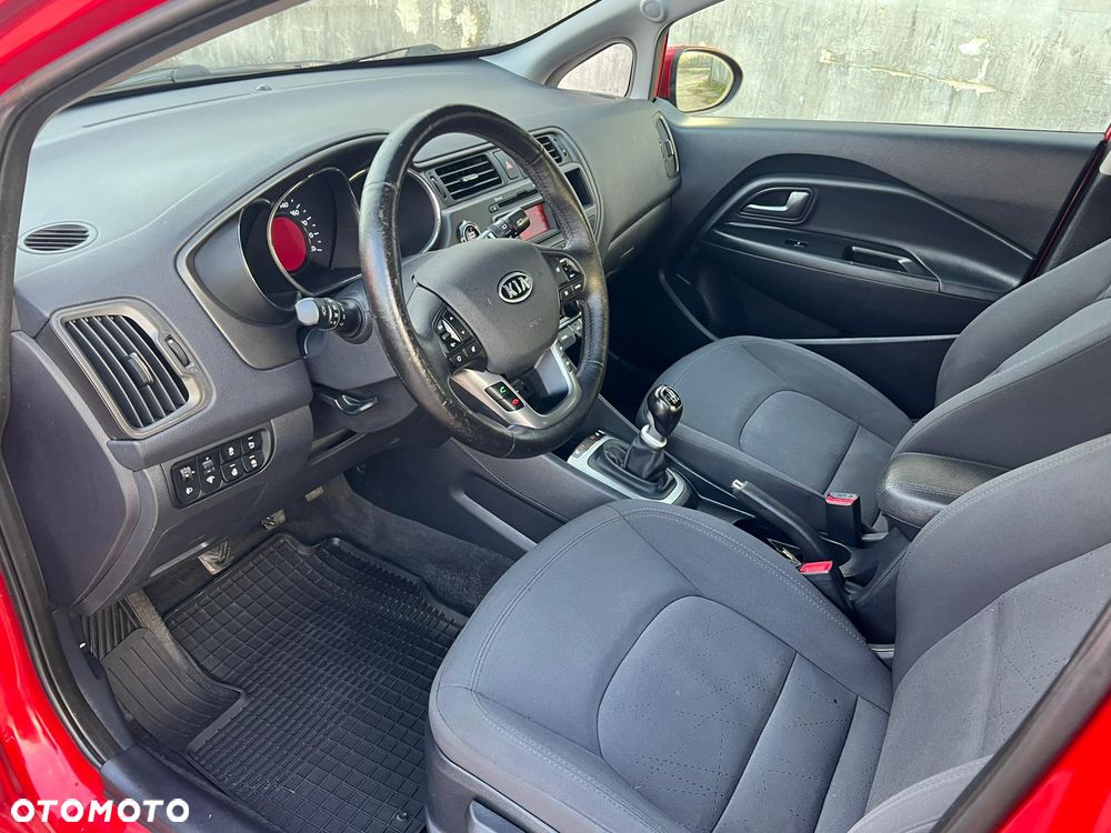 Kia Rio 1.4 Spirit - 22