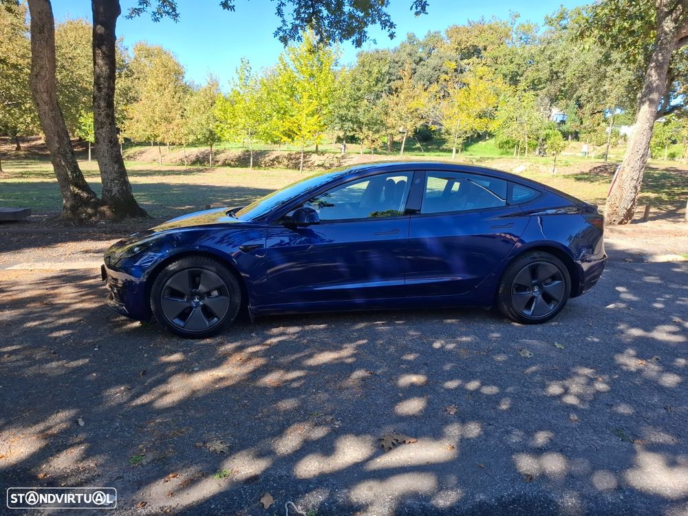 Tesla Model 3 Standard Range Plus RWD - 3