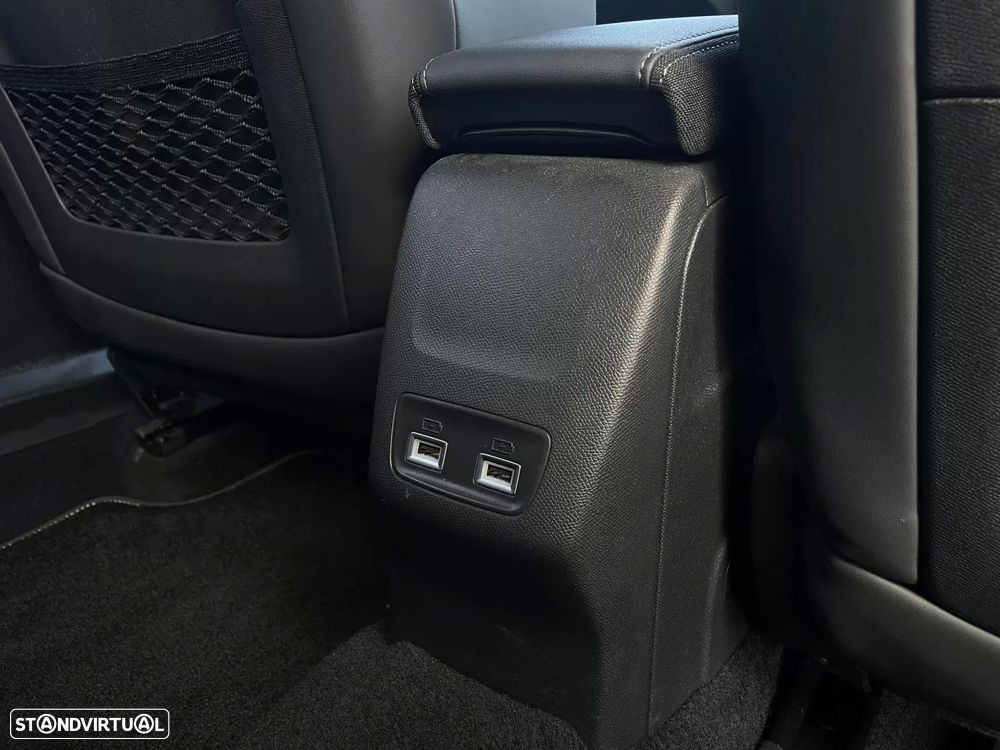 Peugeot 2008 1.2 PureTech GT Line - 21
