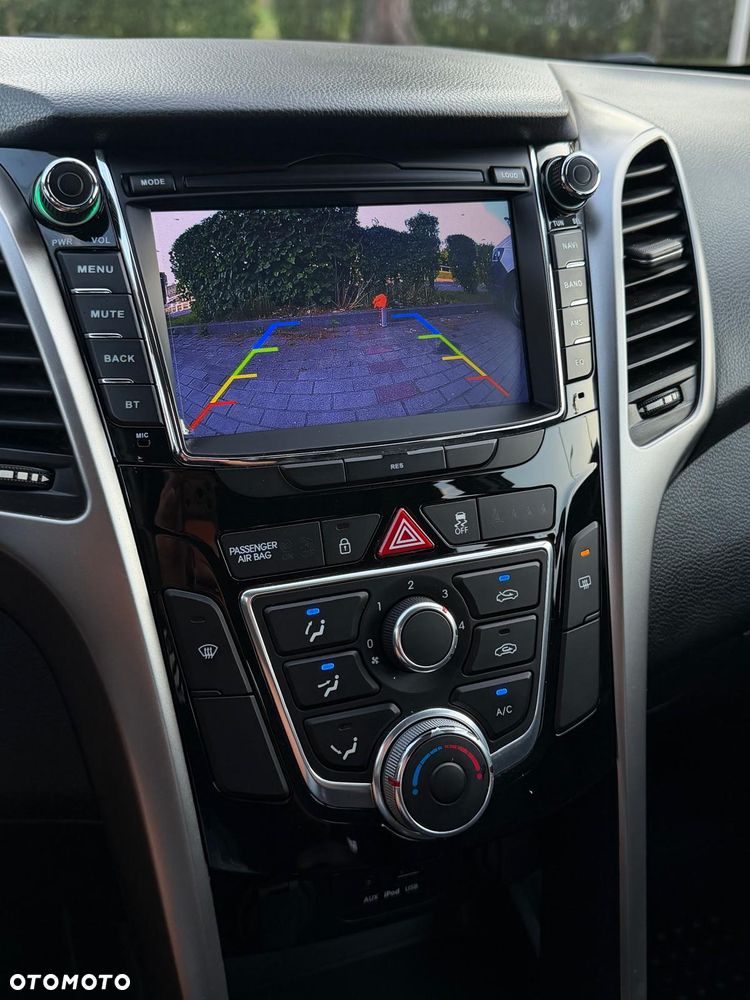 Hyundai i30 1.4 Trend - 7