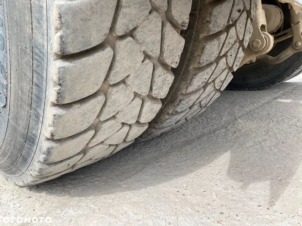 MAN TGA 26.320 Betonomieszarka 7 m3 - 24