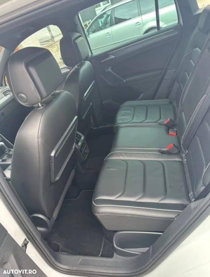Volkswagen Tiguan - 17